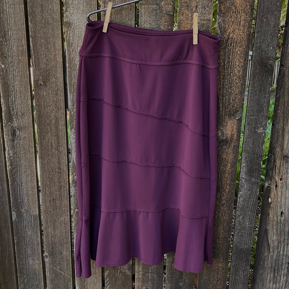 Athleta Crescendo Asymmetric Tiered Skirt In Plum Sz S - Picture 7 of 10